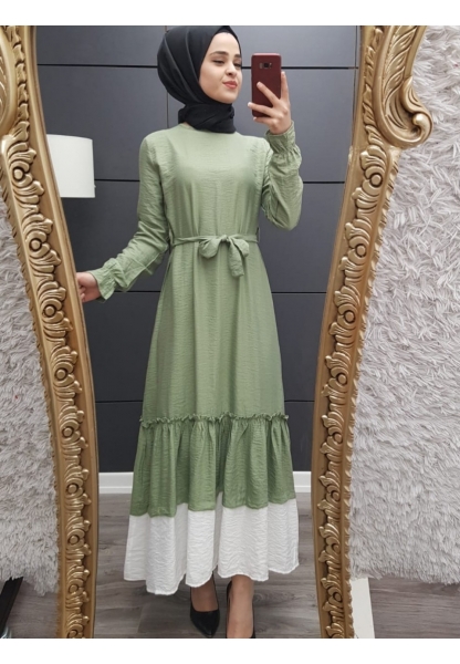 Eteği Fırfırlı Kemerli Elbise -Yeşil