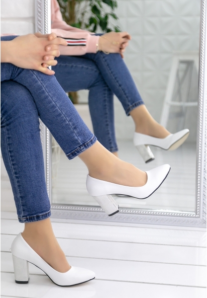 Liva Beyaz Cilt Topuklu Ayakkabı