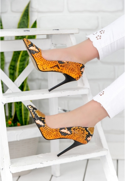 Skpe Turuncu Yılan Desenli Stiletto Ayakkabı