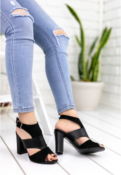 Tania Siyah Süet Cilt Detaylı Topuklu Ayakkabı